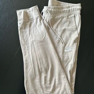 Nike Beige Sweats. Joggers